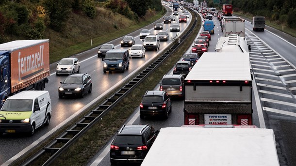 Hvert år publicerer De Økonomiske Råds formandskab en rapport for Produktivitetsrådet. I år har vismændene analyseret effekterne af 1990'ernes motorvejsudvidelser.