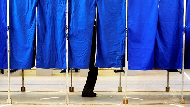 Det er en demokratisk skandale, at så mange mennesker er berøvet muligheden for at deltage i et moderne folkestyre, skriver Rune Stefansson i anledning af Grundlovsdag. 