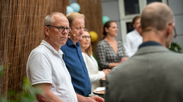 Professor Jens Lundgren har oplevet myndighederne lave en stærkere prioritering, når de skulle godkende forsøg i coronakrisen. Det kan vi lære af, sagde han til Altinget Sommermøde.