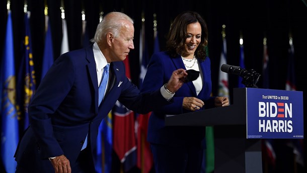 Kamala Harris' personlige fortælling, imponerende politiske karriere og opbakning fra nærmest alle – allervigtigst varmt fra Barack Obama – giver et enormt boost til Bidens kampagne, skriver Davids Trads.