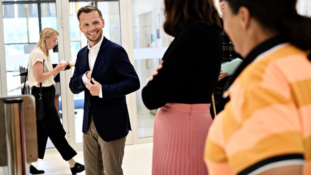 Beskæftigelsesminister Peter Hummelgaard landede en aftale med arbejdsmarkedets parter natten til mandag.