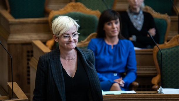 DF vil blandt andet have svar på, hvordan Pernille Rosenkrantz-Theil (S) vil beskytte undervisning om ytringsfrihed.