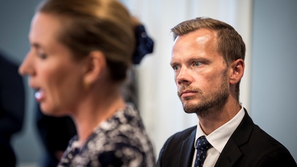 Man må rose beskæftigelsesminister Peter Hummelgaard (S) for hans opmærksomhed på problemet, som, hvis ikke det adresseres, risikerer at accelerere, skriver AMU-formænd.