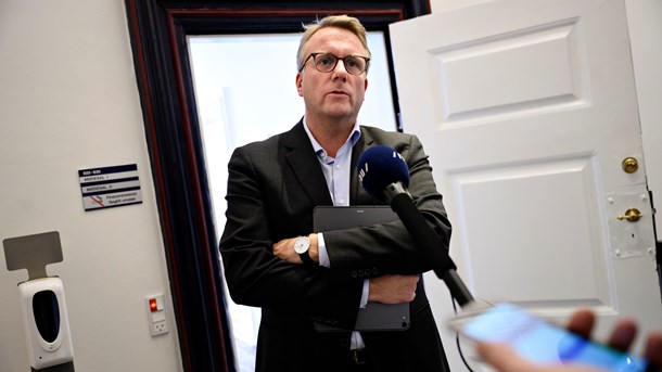 Skatteminister Morten Bødskov (S) har oplyst, at de nye ejendomsvurderinger ikke bliver meget bedre end de næsten ti år gamle vurderinger, som er stærkt kritiserede, skriver Peter Loft.