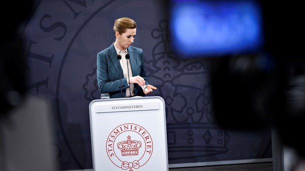 Lisbeth Knudsen: Regering og medier er havnet i krigszonen