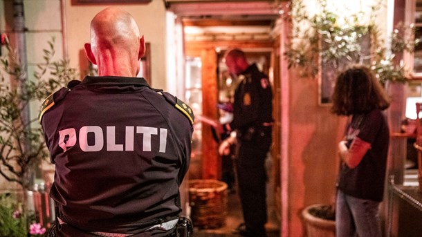 Ny aftale for politiet skal blandt andet finansieres med 83 millioner, der skal spares på SU til EU-studerende. Det kan kræve et opgør med EU-Kommissionen eller EU-Domstolen.