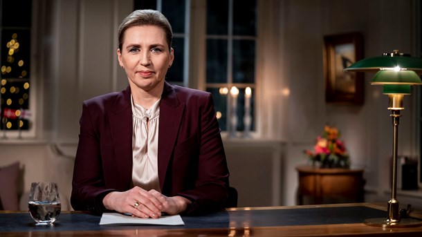 Analyse: Stilsikker Mette Frederiksen tog corona-stikkene hjem