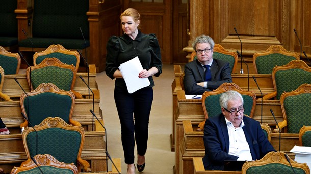 Dagens overblik: Folketinget skal stemme i hold om en rigsretssag mod Støjberg