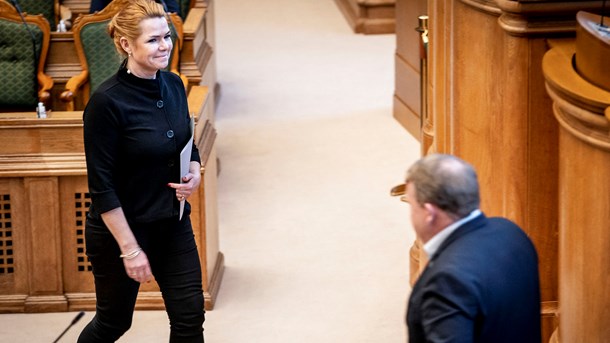 Løkke og Støjberg vandrer hånd i hånd hver sin vej