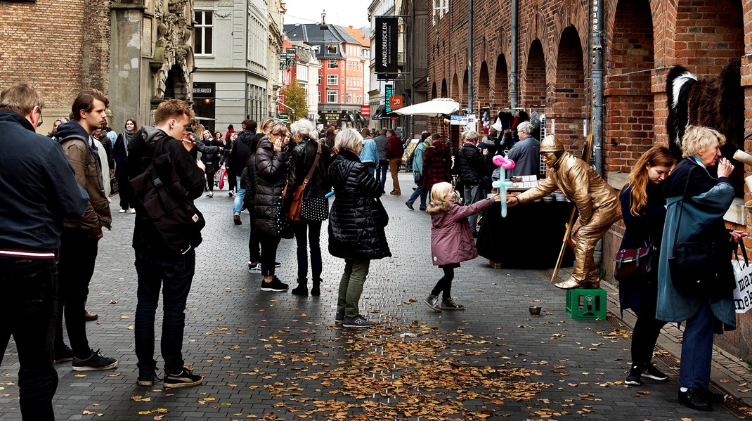 Vi skylder de mange nye studerende at øge udbuddet af studie- og ungdomsboliger i hovedstaden, skriver Christopher Røhl Andersen, Ruben Kidde, og Samira Nawa.