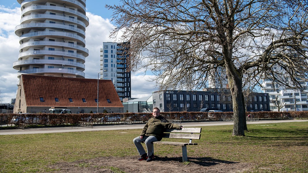 Debattør og forfatter Lars Olsen er aktuel med bogen ’Rige børn leger bedst – Et portræt af det danske klassesamfund’.