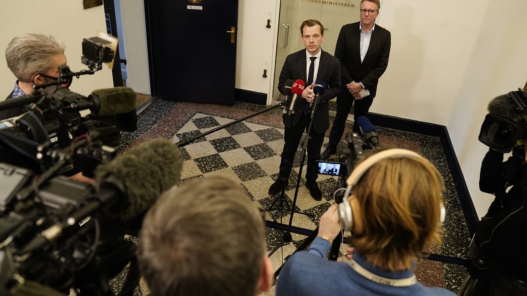 Fra 1. juni får beskæftigelsesminister Peter Hummelgaard (S) assistance på mediefronten med Mads Hersbøll i ryggen som ny pressechef.