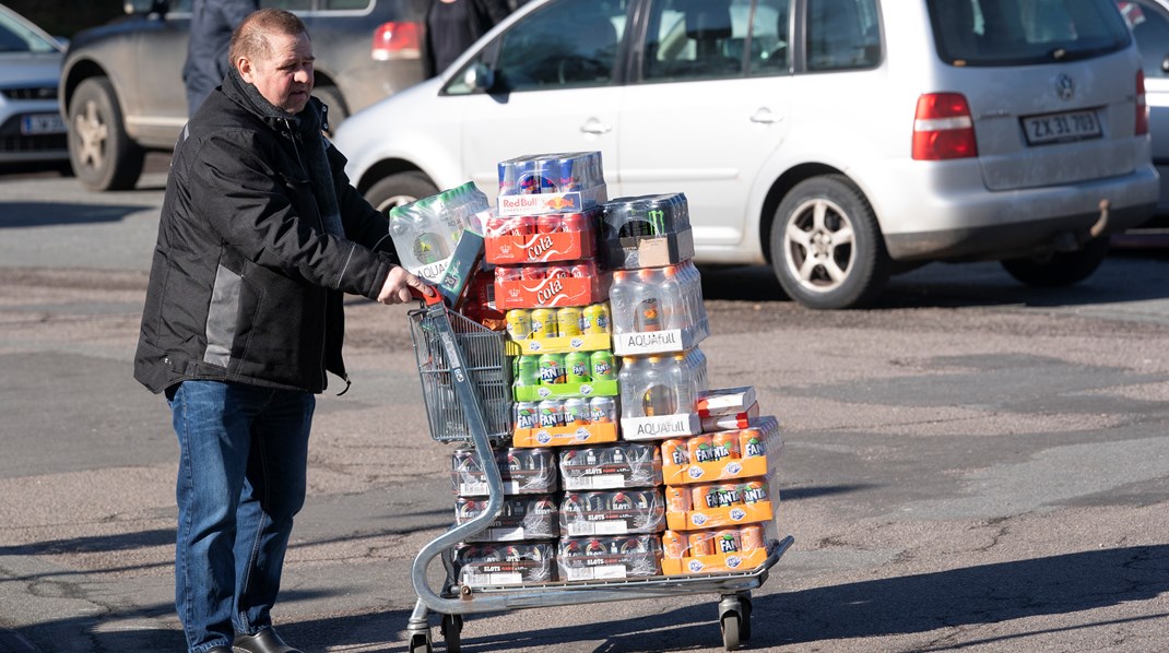 Arkivfoto. Dansk Erhverv vinder sag mod EU-kommissionen, hvor de har klaget over den afgørelse, der gør, at tyske grænsebutikker har kunnet sælge drikkevarer uden pant til danskerne.