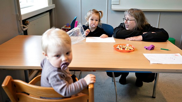 Antallet af ansøgere til pædagoguddannelsen falder ligesom de foregående år. Men det er stadig den mest søgte videregående uddannelse. (Arkiv)