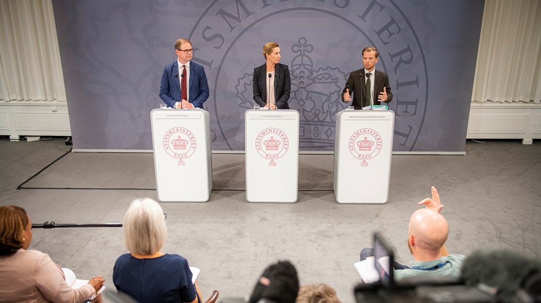 Statsminister Mette Frederiksen, finansminister Nicolai Wammen og beskæftigelsesminister Peter Hummelgaard præsenterer første reformudspil 