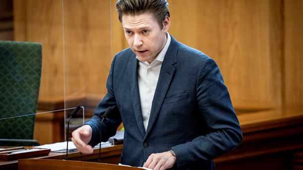 Regeringen tager udfordringen med et stigende antal ældre meget alvorligt, siger sundhedsordfører Rasmus Horn Langhoff (S).