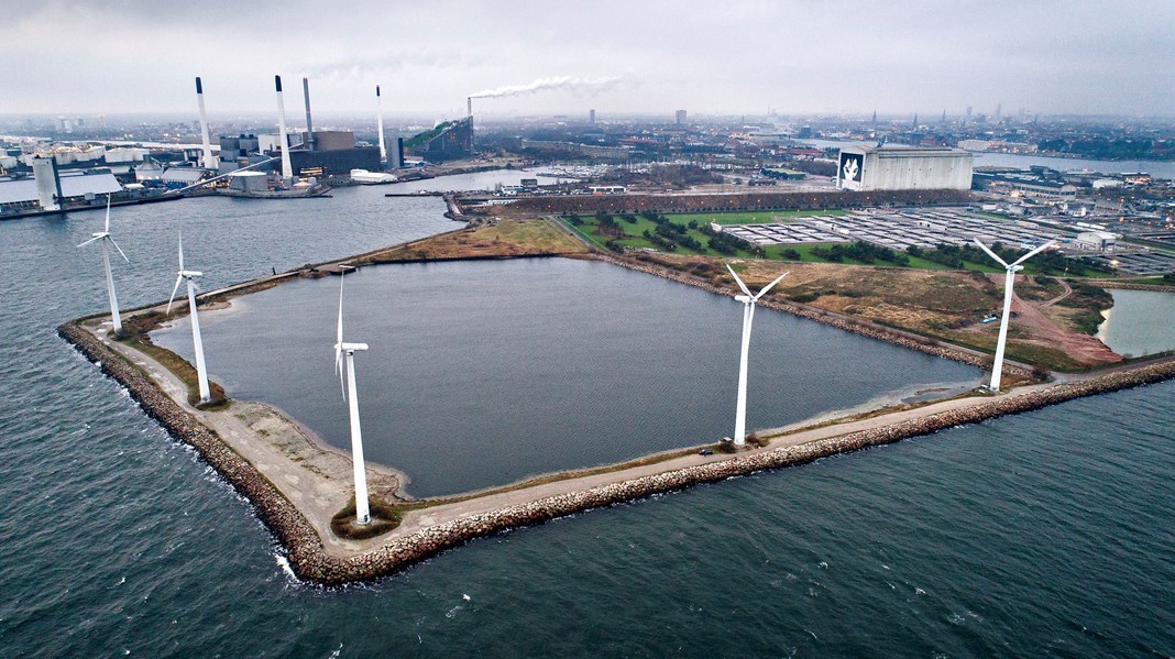 Dagens overblik: Klimabevægelse sagsøger staten for planer om kæmpebyggeri