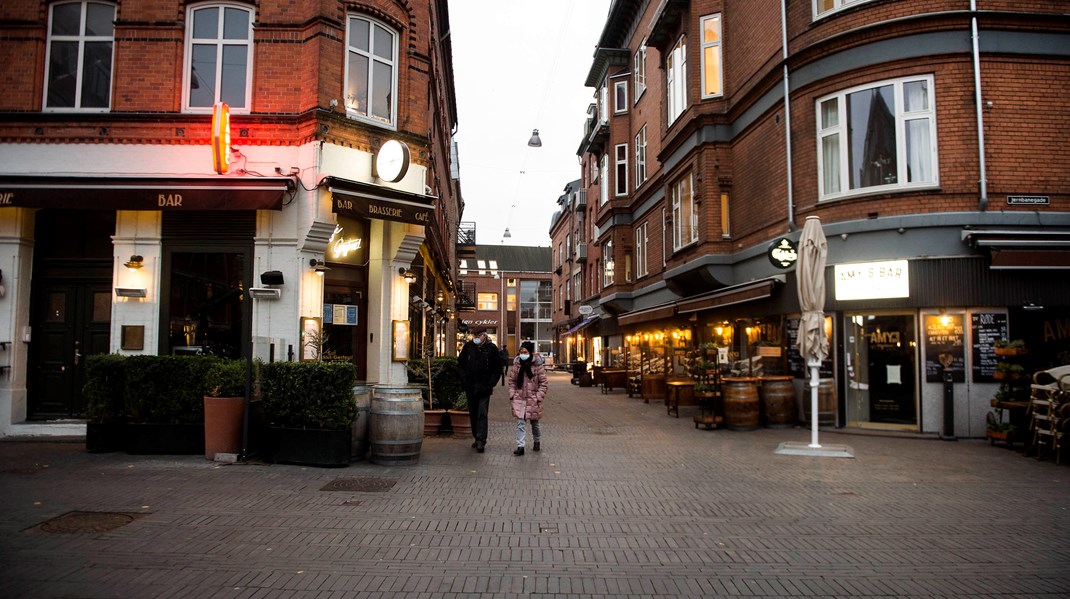 Butiksdød og tomme lokaler har længe været drivende overskrifter bag en nedslående udvikling, men nu står vi med en kombination, der rent faktisk kan ændre det, skriver Malou Aamund og Steffen Damsgaard.