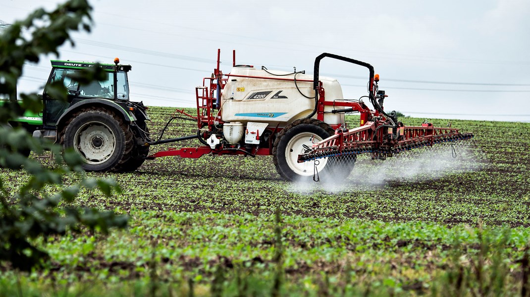 Torsdag blev et bredt flertal i Folketinget enige om en ny aftale, der har til formål at reducere pesticidbelastningen fra landbruget. 