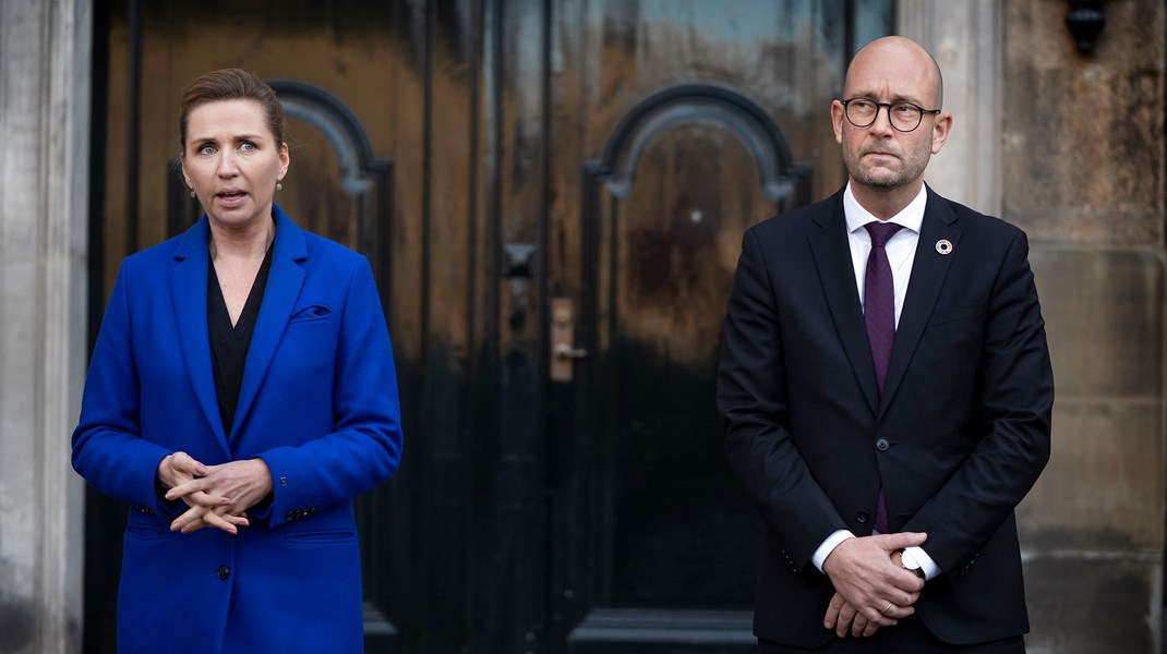 Hvis regeringens koordinationsudvalg koordinerer, vil vi gerne foreslå, at de koordinerer forvaltningspolitikken, skriver Henning Meldgaard og Tina Overgaard.