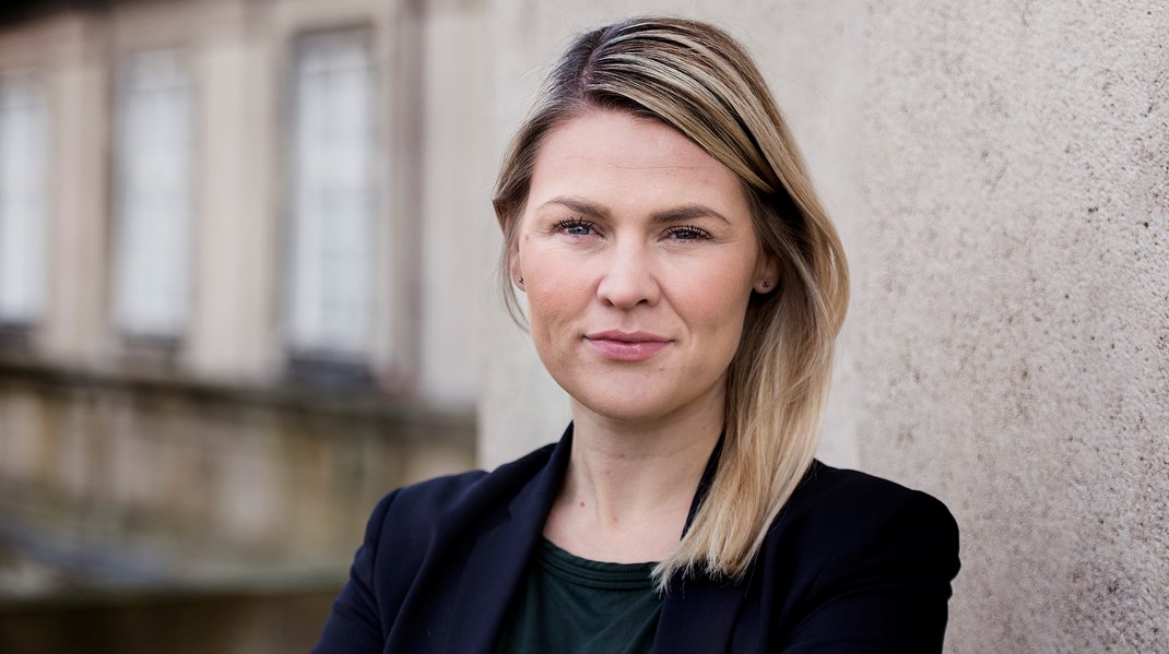 Tidligere LA-profil Laura Lindahl genopstiller til Folketinget for Konservative, som hun er blevet medlem af sidste år.