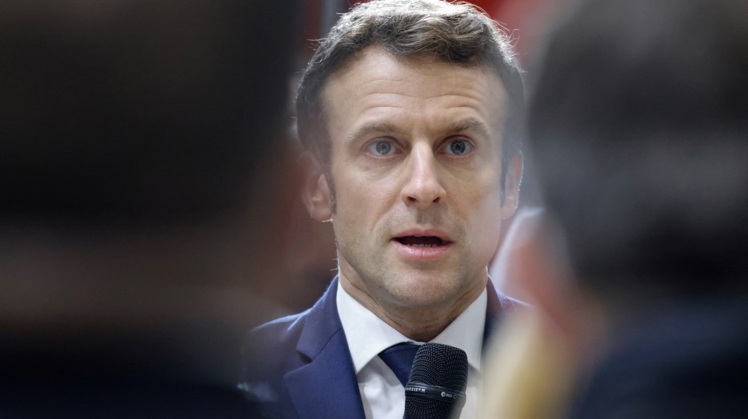 Salon de l'Agriculture har i mere end 50 år signaleret de franske politikeres tætte tilhørsforhold til alt, hvad der er fransk. I år brugte Macron tiden på at fortælle om Ukraine og konsekvenserne af den internationale krise.