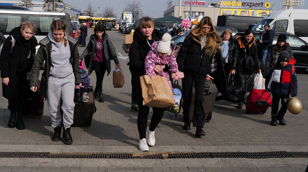 Ukrainske flygtninge søger tilflugt fra russernes invasion og har brug for en meningsfyldt og ”normal” hverdag. Derfor skal vi tage godt imod dem, når de træder til på det danske arbejdsmarked, skriver Johnny Nim,