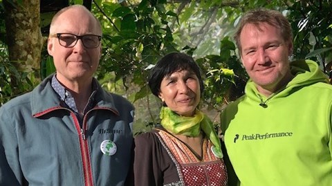 Irina Bjørnø (på foto midtfor), Thomas Anker (t.h) og Jesper Callesen (t.v.).