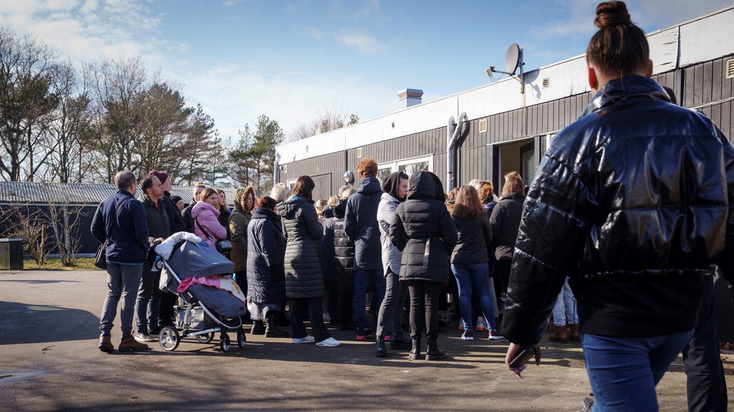 Regeringen forventer, at der kommer langt flere flygtninge fra Ukraine til Danmark, end de 20.000 der først er meldt ud. Kommuner er klar til at løfte en endnu større opgave, men advarer også om, at der er en grænse.