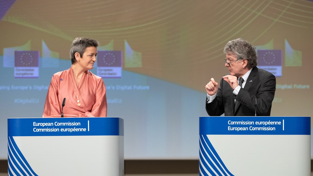 Margrethe Vestager og Thierry Breton er de ansvarlige kommissærer for EU's regulering af den digitale økonomi.