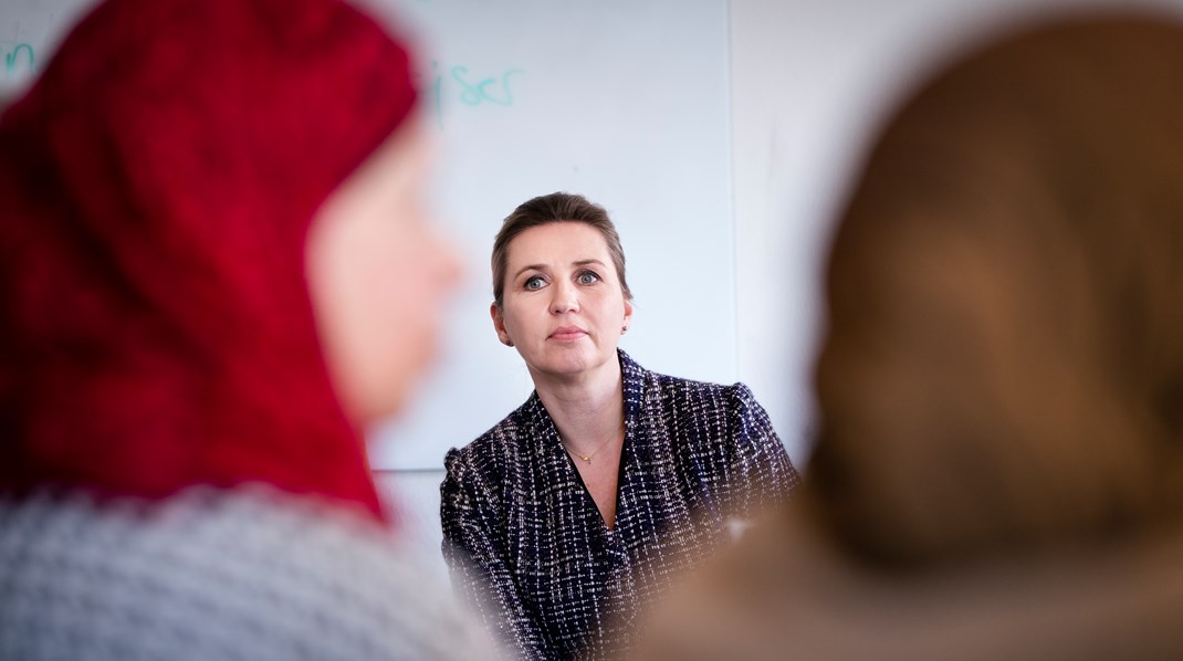 Regeringens forskelsbehandling af flygtninge spiller kispus med de demokratiske principper 