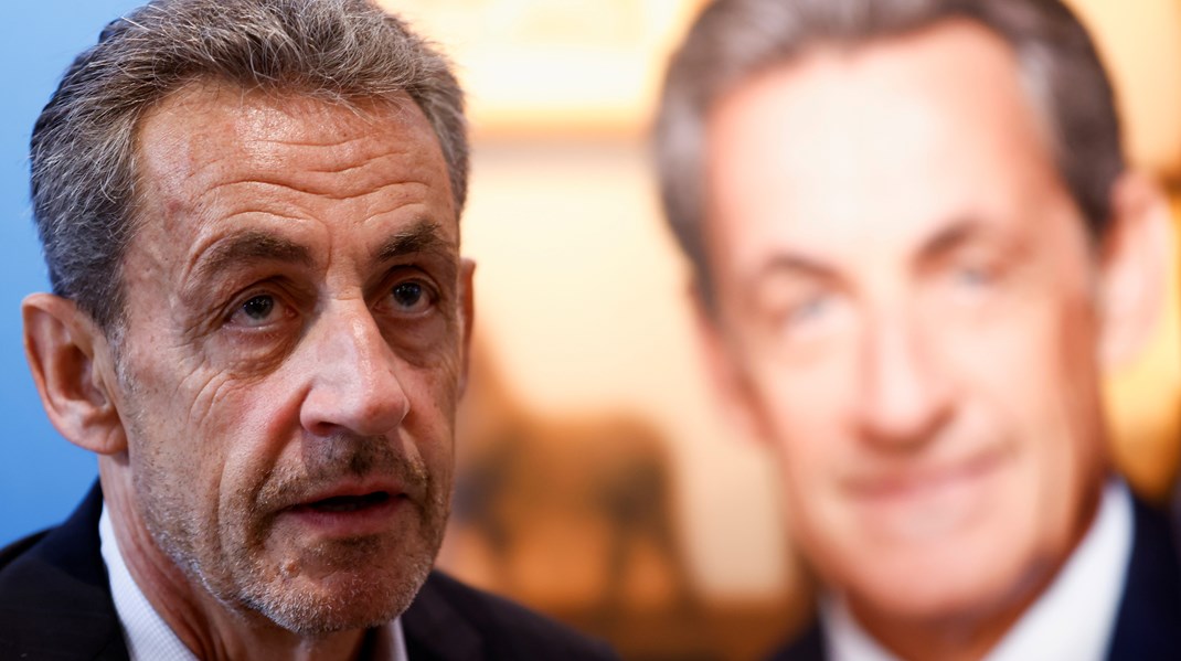 Korruption i den politiske elite er et af de elementer, der har bragt det franske demokrati i krise. Den tidligere præsident Nicolas Sarkozy er eksempelvis dømt for korruption.