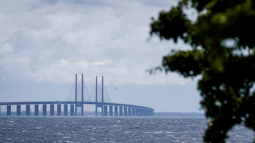 Øresundsbroen blev indviet i 2000 og kunne derfor fejre 20 års jubilæum i 2020. Grænsependlingen i Øresundsregionen er dog faldet siden 2015. Arkivfoto. 