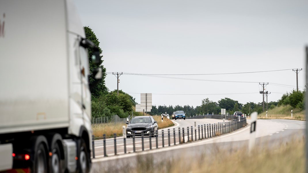 Det, som for alvor betyder noget for Danmarks udledning i transportsektoren, er i sidste ende, hvor mange udledende køretøjer der kører videre, mener Concito.