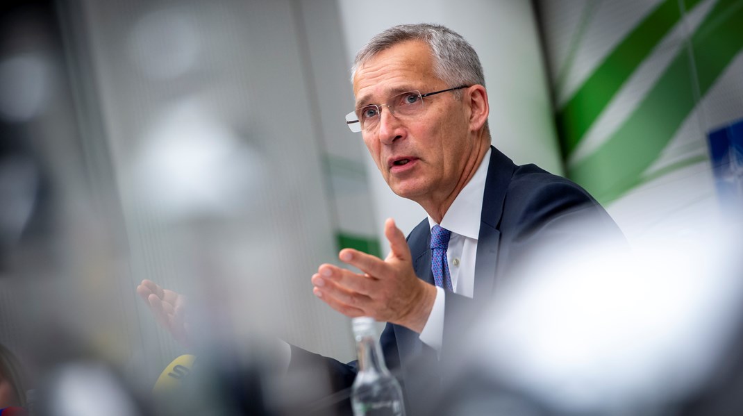 Interview med Jens Stoltenberg: EU’s forsvarssamarbejde kan styrke Europa og Nato