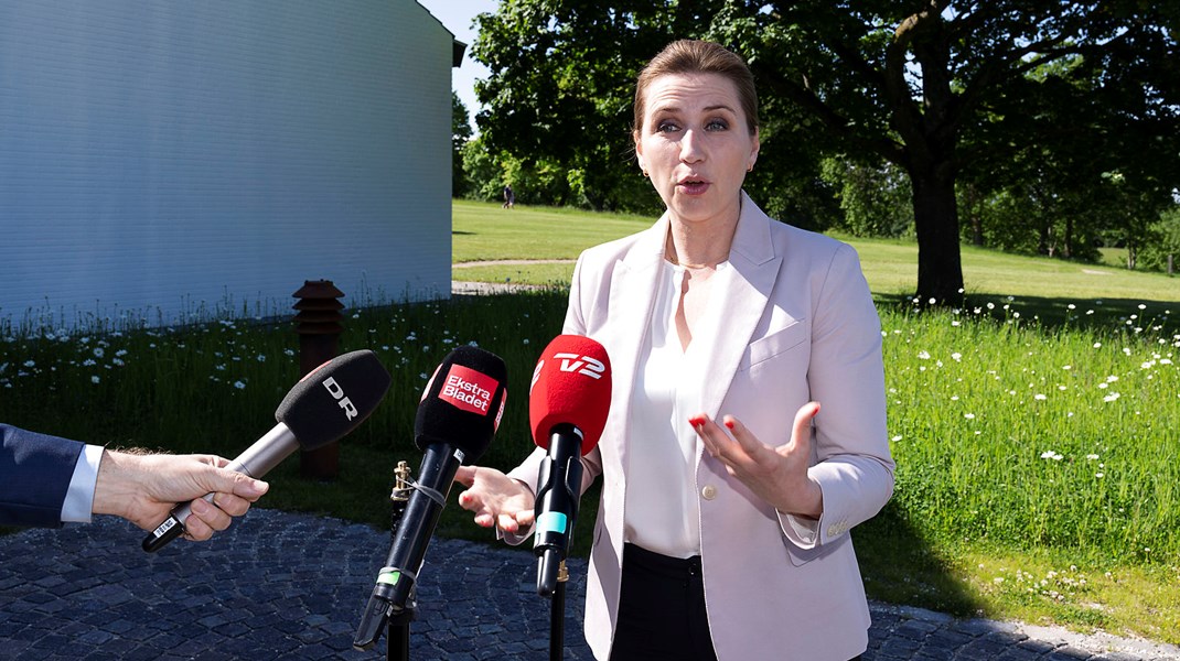 Grundlovsdag sagde Mette Frederiksen, at hun gerne vil diskutere muligheden for en regeringen på tværs af den politiske midte.