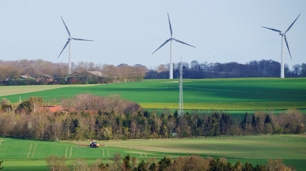 Ny aftale skal bane vejen for langt flere solceller og vindmøller på land - men kirker kan stadig protestere