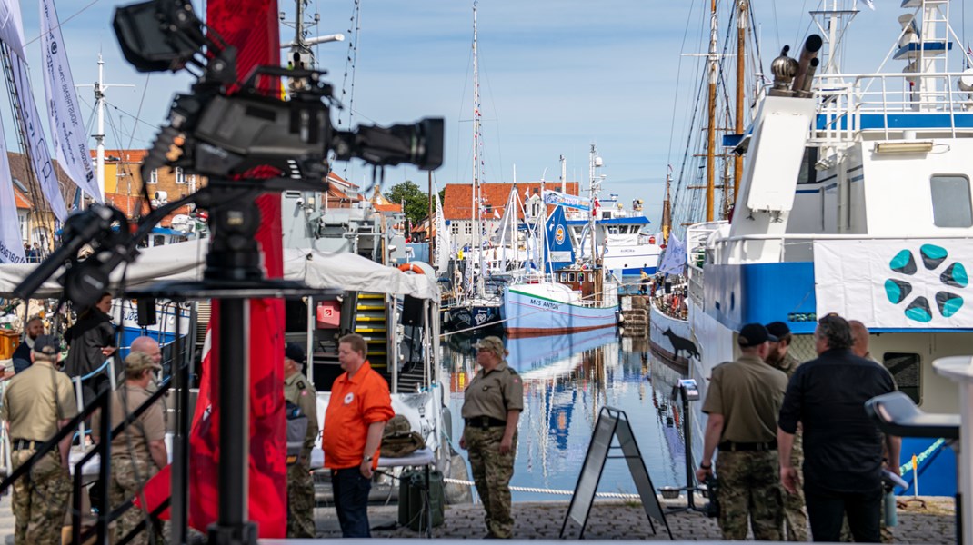 Set bort fra Hovedscenen er havnen i Allinge i hjertet af Folkemødet. 