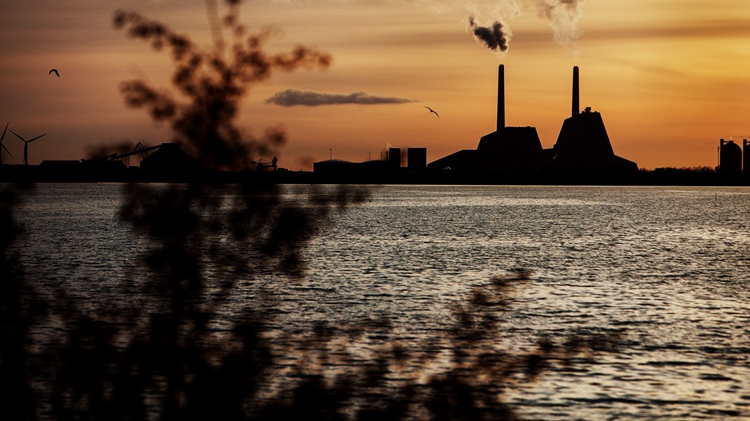 Finansbranchen i replik: Organisationer sætter klimakikkerten for det blinde øje 