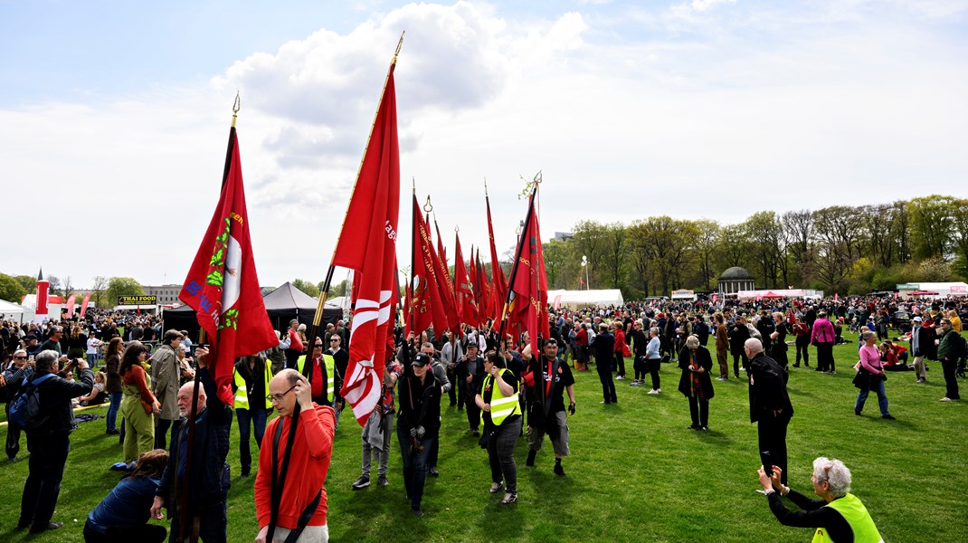 Unge gider hverken pølser eller og øl i Fælledparken til 1. maj. De gider ikke høre flere fantastiske fortællinger om historiske bedrifter. Det betyder ikke, at de er respektløse overfor, hvad vi har skabt gennem tiden. De har blot brug for at kigge fremad, mener Teknisk Landsforbund.