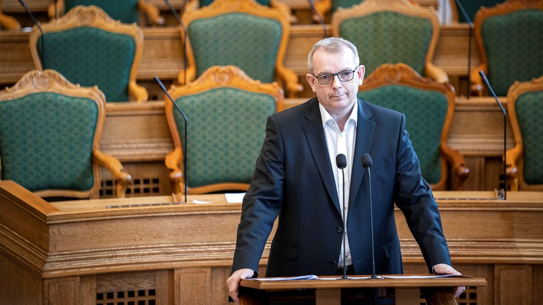 Hans Kristian Skibby skiftede i juni fra Dansk Folkeparti til Danmarksdemokraterne og er nu én af otte folketingsmedlemmer fra det nye parti. 