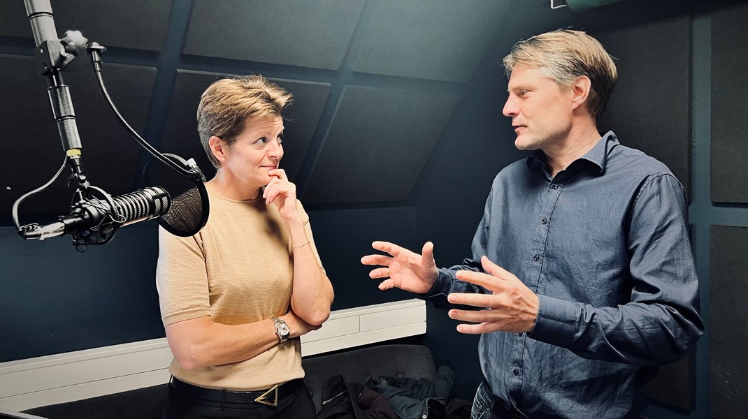 I dagens udgave af Altingets Sundhedspolitiske Podcast deltager Camilla Rathcke, formand for Lægeforeningen og Jakob Kjellberg, professor på Vive. 