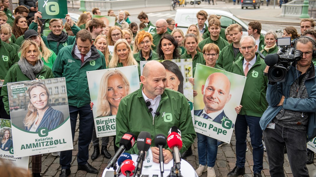 Konservatives formand Søren Pape Poulsen havde stor opbakning blandt partimedlemmer og i meningsmålingerne ved valgkampens start. 