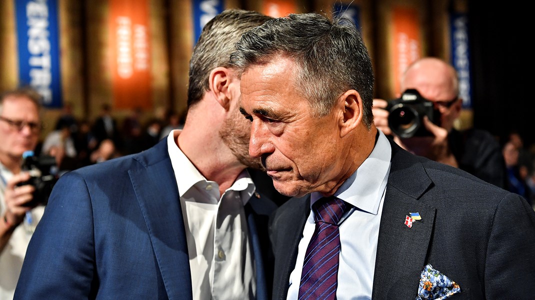 Anders Fogh Rasmussen slog Socialdemokratiet og gjorde Venstre historisk stort. Nu bakker han op om, at Ellemann kan afsøge muligheden for at gå i regering med S.