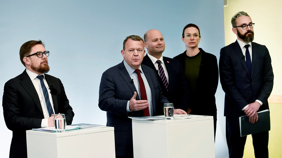 For alle partier, der sidder med i en regering, er det vigtigt at have økonomisk regnekraft. Det kan være en minister for erhverv eller økonomi, som kan bokse med finansministeren fra mandag til fredag, siger Simon Emil Ammitzbøll-Bille i dagens Ajour. 