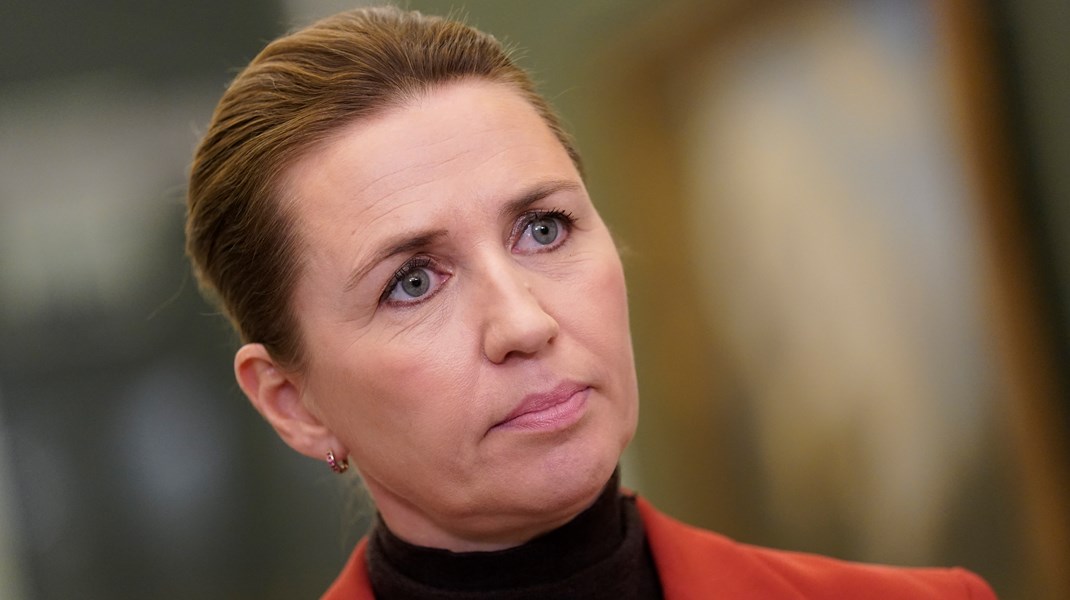 #dkpol: Mette Frederiksen risikerer at kaste sin fortælling i afgrunden med en SV-regering