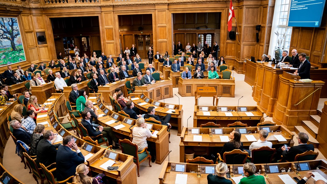 Jeg savner at høre politikere, der tør sige højt, at nu vil vi sådan og sådan. Det gavner dem og dem, og det er godt og nødvendigt for et eller andet, skriver Søren Søndergaard.