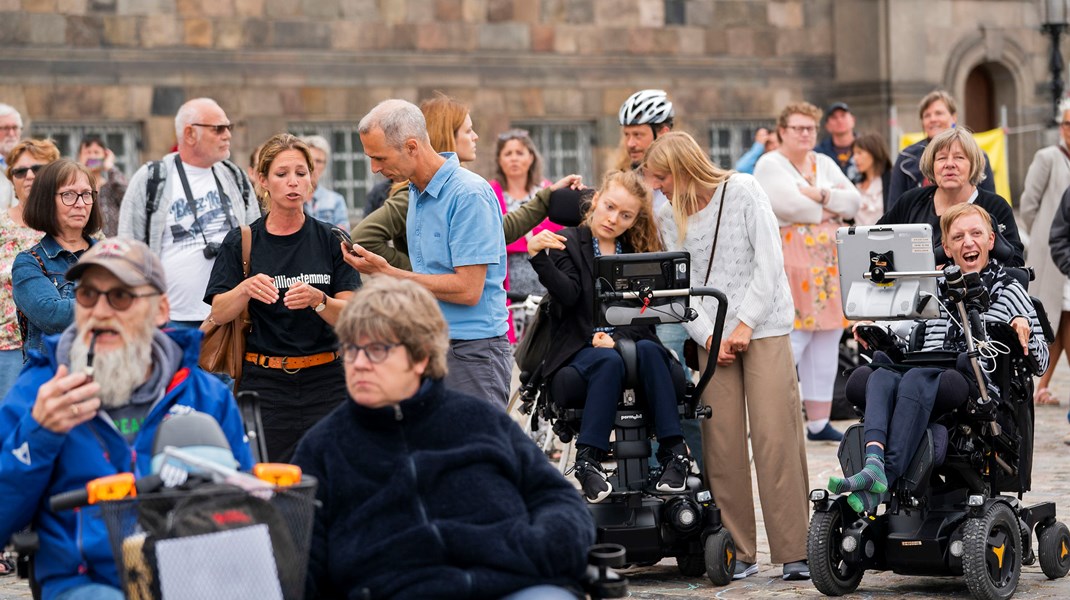 S-regeringen havde som ambition at indføre en specialeplan på handicapområdet, men kom aldrig i mål med forhandlingerne. Nu går den nye SVM-regering efter at indføre en lignende specialeplan.