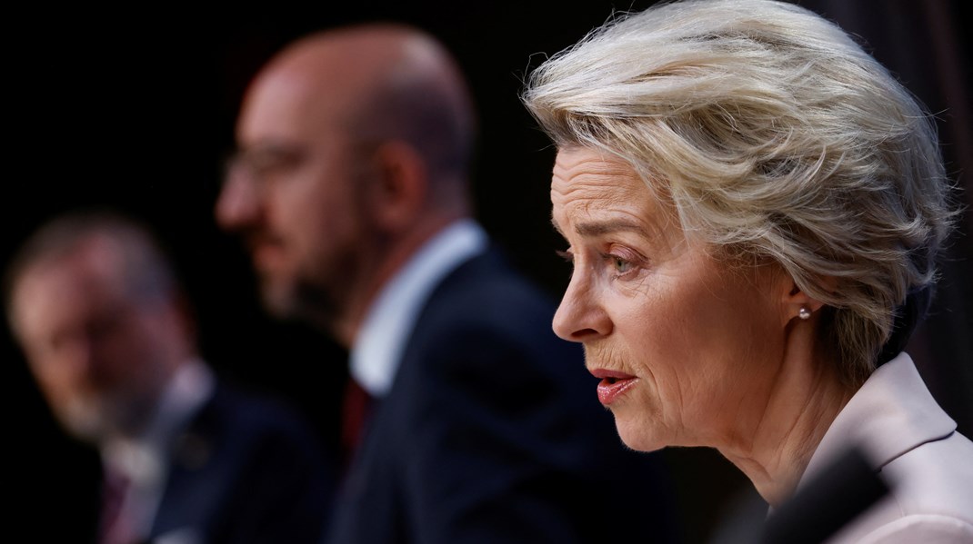 EU-kommissionsformand Ursula von der Leyen har fået lektier for efter et  EU-topmøde. Hun skal levere en rapport inden udgangen af januar om, hvad der kan gøres for at hjælpe trængte europæiske virksomheder, der er presset af effekterne af krigen i Ukraine.