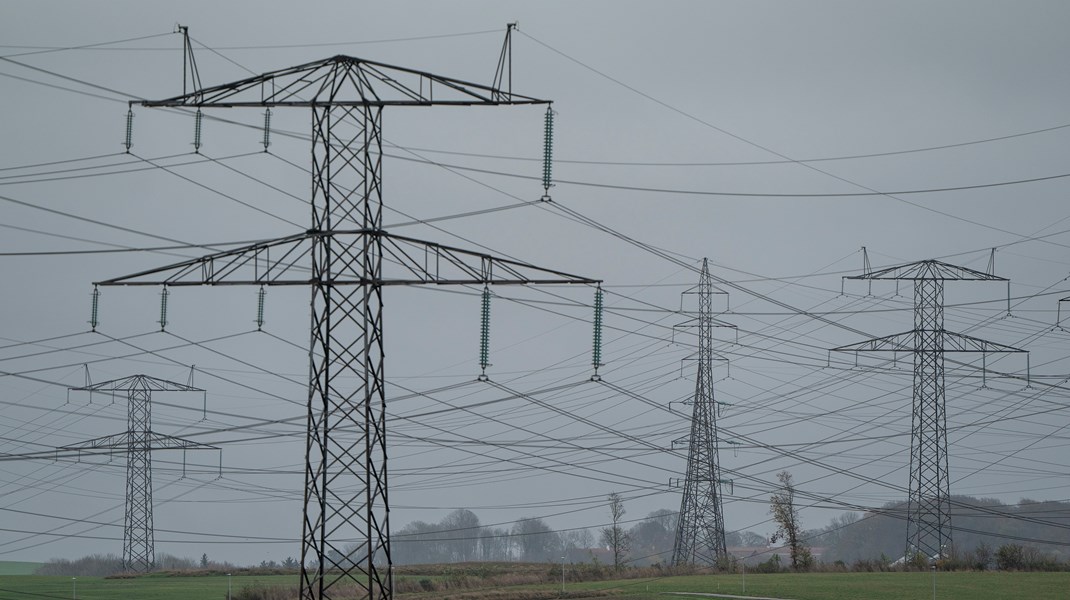 Energiforbrug og energivaner påvirkes af energiinfrastrukturers muligheder og begrænsninger, derfor er det vigtigt at overveje om fordelagtige ændringer i energispareadfærd kan kommunikeres gennem infrastruktur, uddyber Anders Rhiger Hansen, seniorforsker, BUILD – Institut for Byggeri, By og Miljø, Aalborg Universitet.